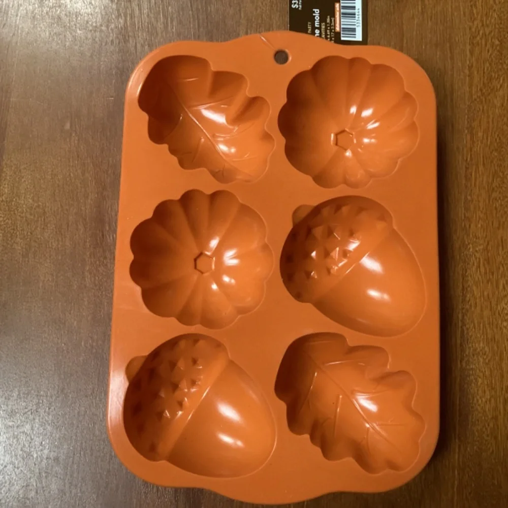 Fall Party Cookie Cutters and Silicone Mold New  2 packs